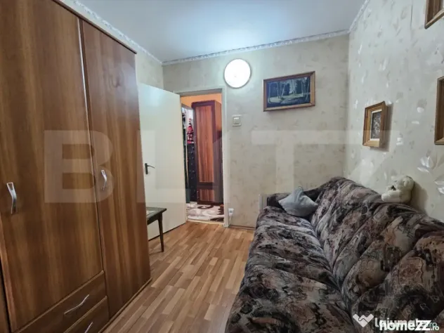 Apartament 3 camere, 50 mp, zona Alexandru