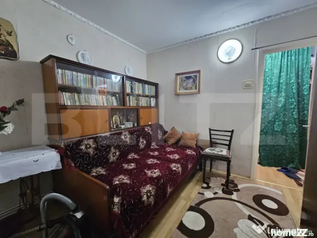 Apartament 3 camere, 50 mp, zona Alexandru