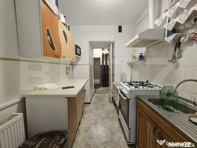 Apartament 3 camere, 50 mp, zona Alexandru