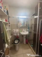Apartament de vanzare 2 camere decomandate, zona Tineretului 