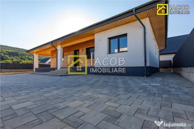 Casa noua premium in Hemeiusi - eleganta, confort si liniste