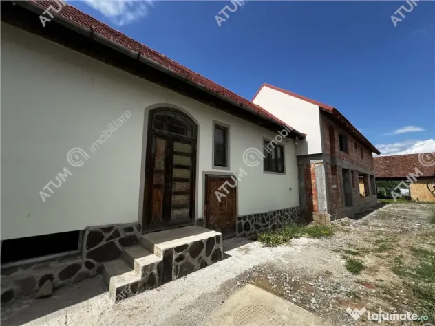 Casa individuala cu teren de 1400 mp situata la 10 km de Sib
