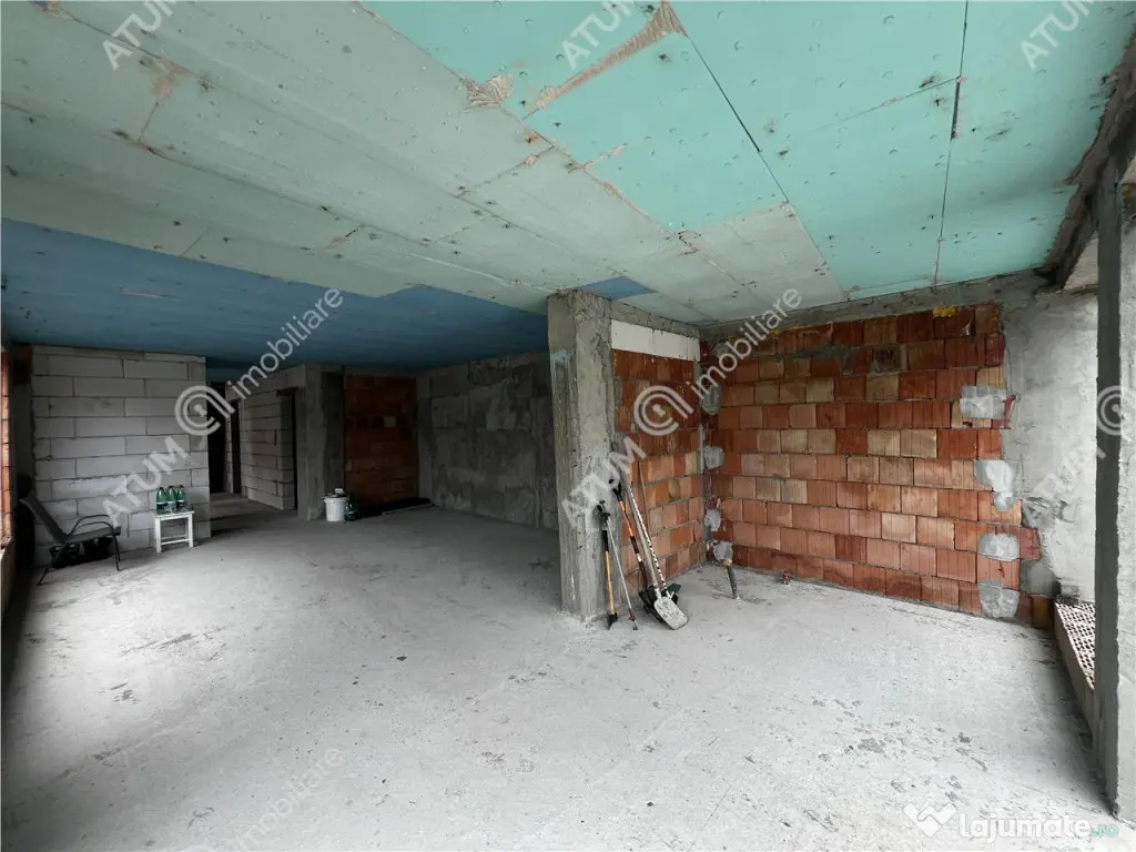 Casa individuala cu teren de 1400 mp situata la 10 km de Sib