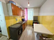 Apartament 2 camere decomandate, 46 mp +balcon 4 mp, et 1/4,