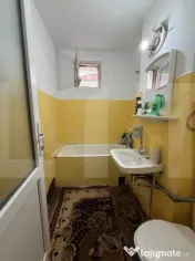 Apartament 2 camere decomandate, 46 mp +balcon 4 mp, et 1/4,