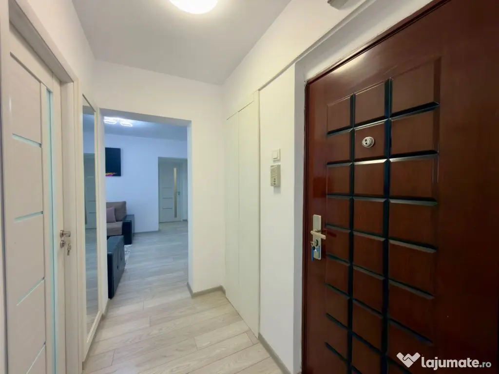 Apartament 3 camere de inchiriat | Central Pitesti | 0% c...