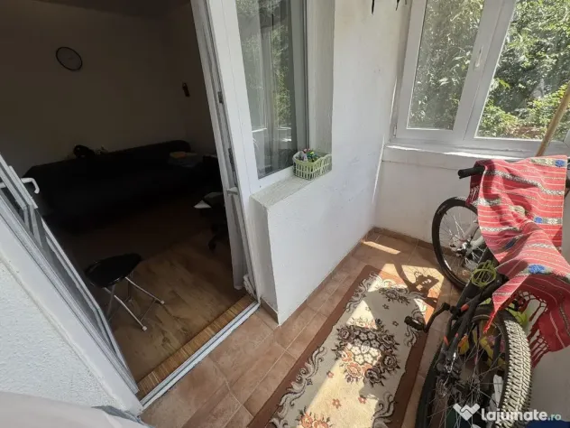 Apartament 4 camere decomandat zona Tomis 3 Etaj 1 cu Cen...