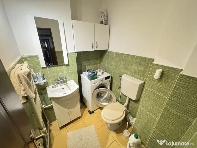 Apartament 4 camere decomandat zona Tomis 3 Etaj 1 cu Cen...