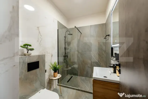Apartament cu doua camere semidecomandat, zona centrala cu p