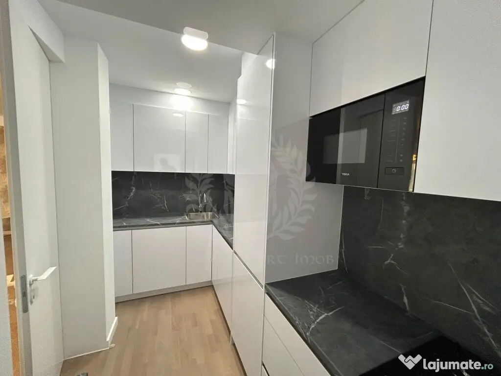 APARTAMENT 3 CAMERE //CENTRAL//BLOC BUCEGI 12