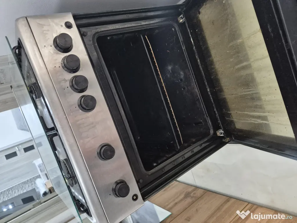 Aragaz inox Beko