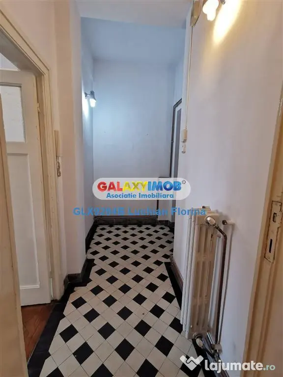 Apartament 3 camere, decomandat, boxa I Occidentului