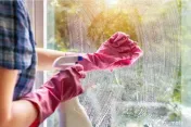 Curățenie. în București Transformăm orice spațiu Rapid • Profesional • Fără stres Scrie-ne pentru ati personaliza propia oferta!