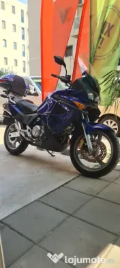 Motocicleta Honda Varadero XL 1000cc 