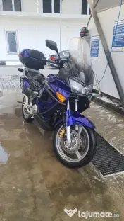 Motocicleta Honda Varadero XL 1000cc 