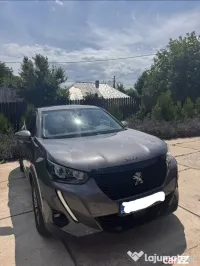 Peugeot 2008 Peugeot 2008 an 2020 km 104000, motor 1.2 benzina