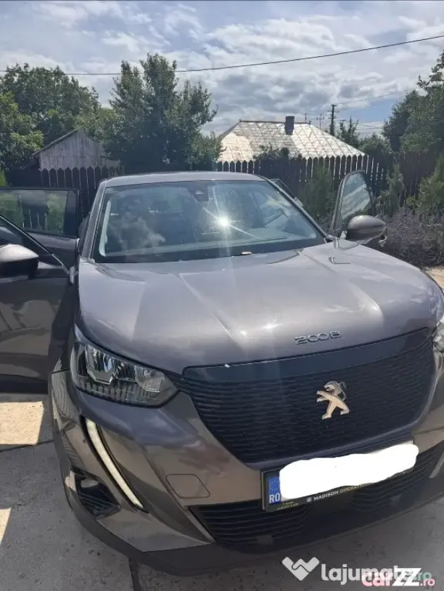 Peugeot 2008 Peugeot 2008 an 2020 km 104000, motor 1.2 benzina