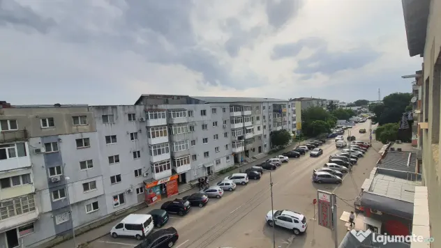Apartament 2 camere in cartier HCC