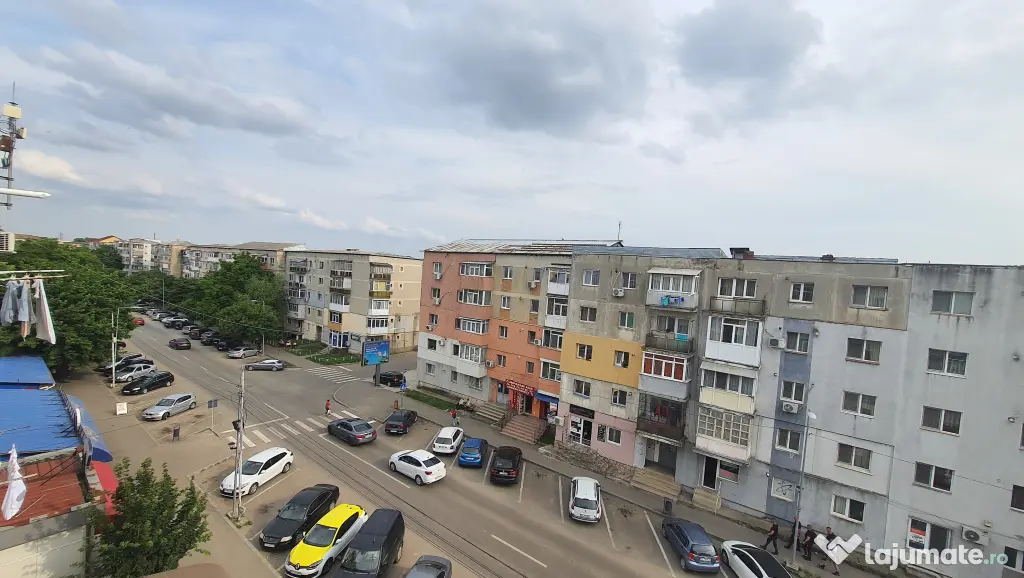 Apartament 2 camere in cartier HCC