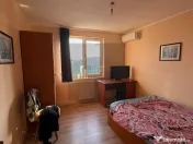Apartament 3 camere decomandat -10 minute de metrou Apara...