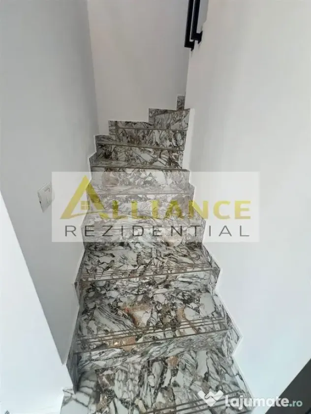 Vila individuala- 4 CAMERE-2 BAI-TEREN 344 MP