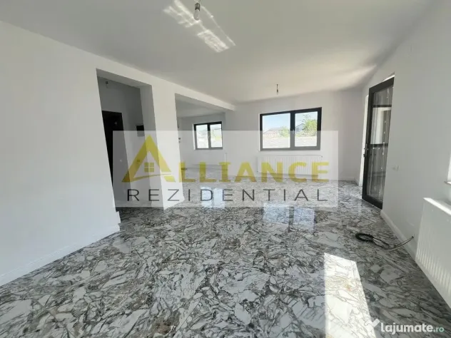 Vila individuala- 4 CAMERE-2 BAI-TEREN 344 MP