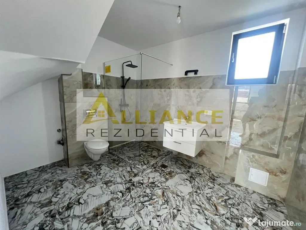 Vila individuala- 4 CAMERE-2 BAI-TEREN 344 MP