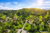 FILM! Casa traditionala pe domeniu de 4.300mp teren, Bran - 