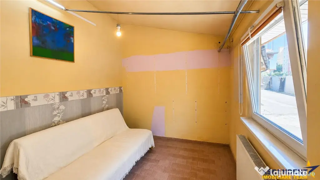 Proprietate cu teren 413 mp, Florilor, Brasov, 7 incaperi, p