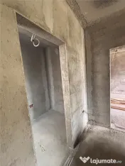 DUPLEX SPATIOS , MOSNITA NOUA, BUCATRIE INCHISA, 125MP UTILI 