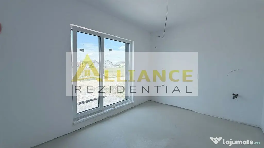 Casa Individuala - 4 camere - 2 bai - 450mp teren