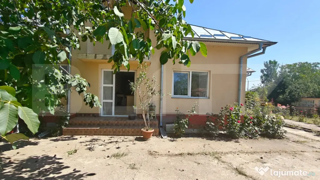 Casa individuala 160 mp utili | Teren 2.200 mp | Front strad