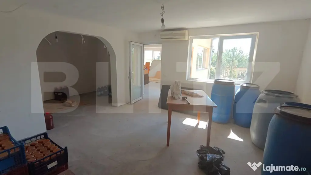 Casa individuala 160 mp utili | Teren 2.200 mp | Front strad