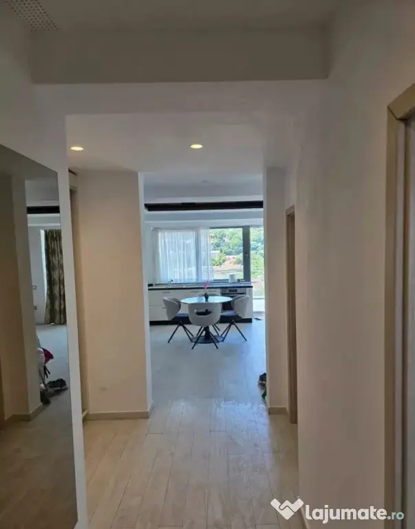 Apartament 2 camere Vedere Panoramica-TERASA 40MP