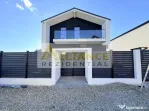 Casa moderna P+M design elegant și confort premium