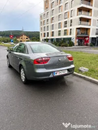 Vand Seat Exeo Berlina 2.0 TDI 143 CP - An 2013