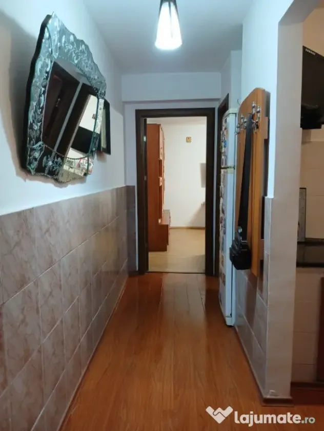 Apartament 2 camere de vânzare – Centru, Drăgășani | 50 mp | Centrală