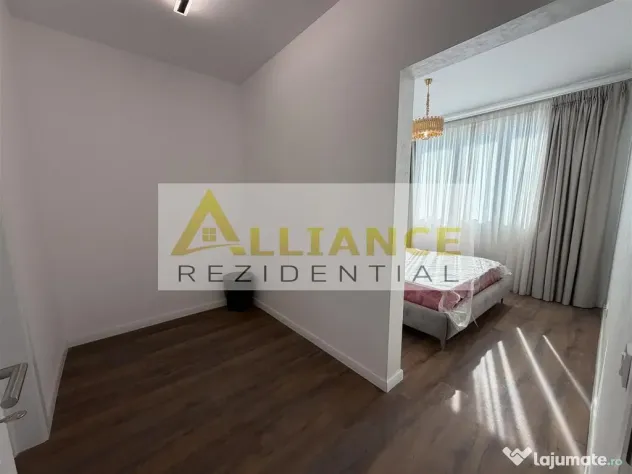 Vila moderna cu arhitectura deosebita gata sa devina acasa