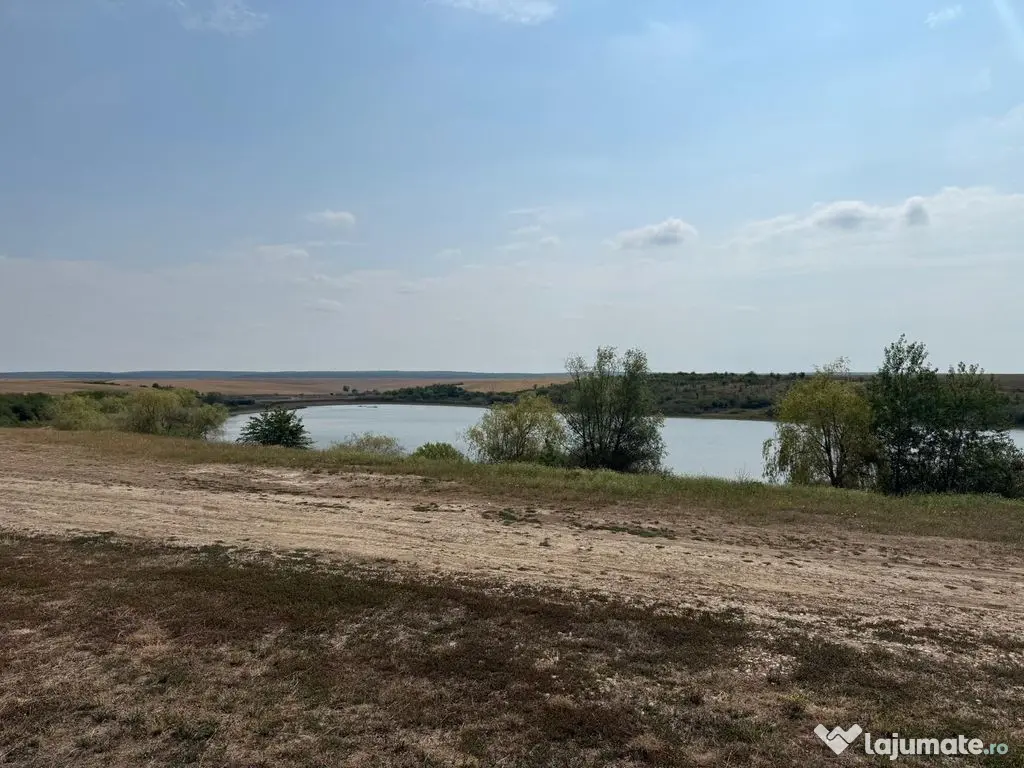 Teren intravilan Miersig, vedere la lac. 12,5 E/mp neg. C...