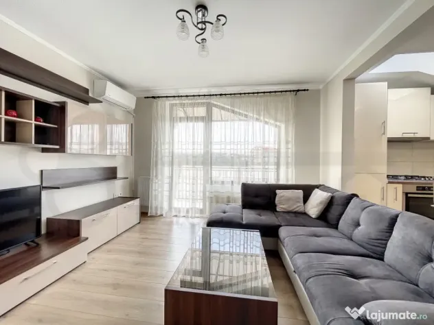 Apartament 3 camere, garaj subteran, 70 mp, AC, CT, balcon,