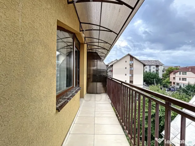 Apartament 3 camere, garaj subteran, 70 mp, AC, CT, balcon,