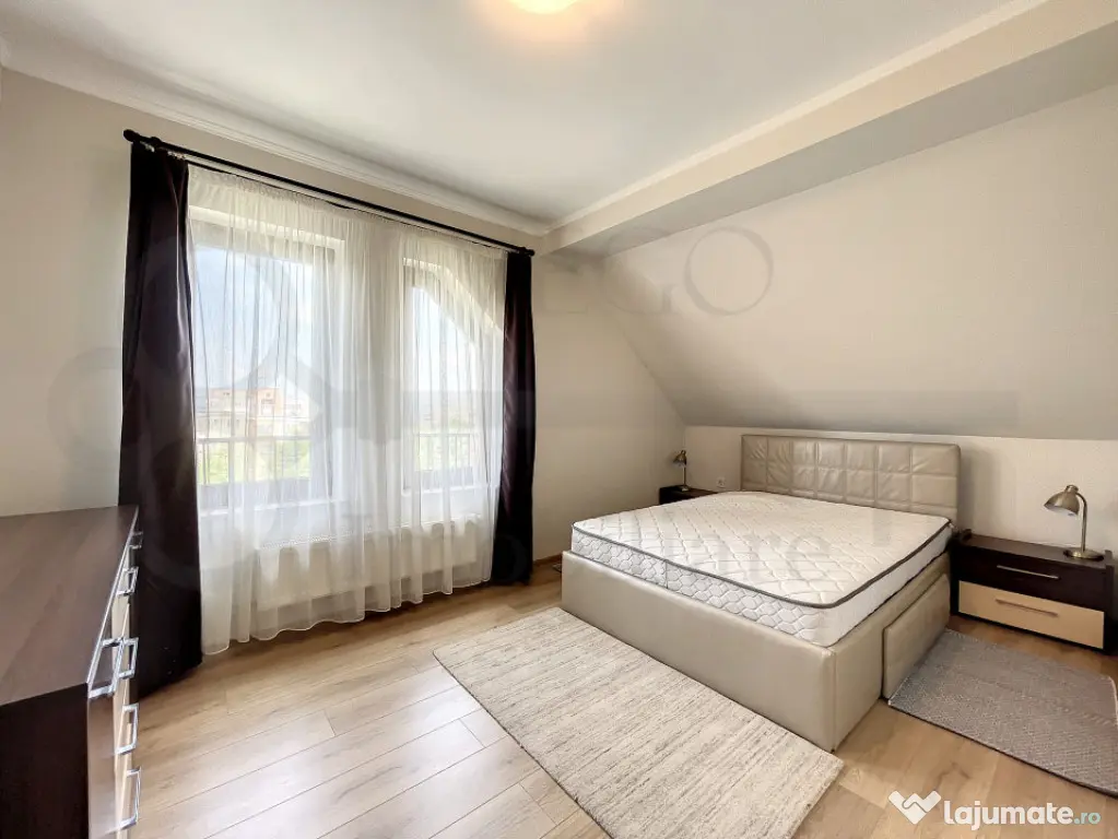 Apartament 3 camere, garaj subteran, 70 mp, AC, CT, balcon,