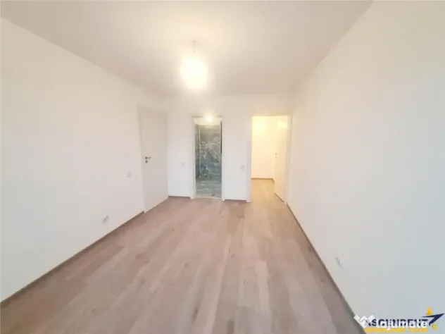 Vila superba cu 5 camere, intabulata 2025, P E, toate utilit