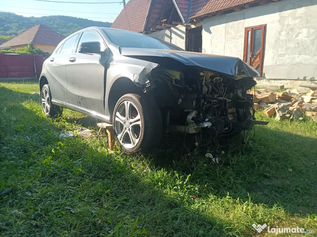 Mercedes A180, 2016, motor 1.8 diesel