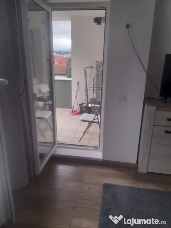 vand apartament în brasov, coresi