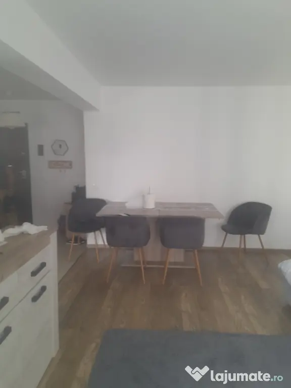 vand apartament în brasov, coresi