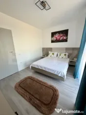 Apartament de vanzare, 2 camere, decomandat 