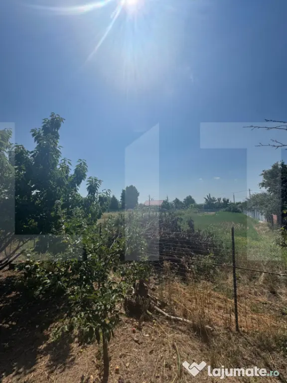 Casa individuala in Bucecea si teren 1300mp la strada princi