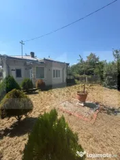 Casa individuala in Bucecea si teren 1300mp la strada princi 