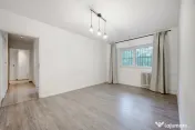 Apartament 4 camere, renovat, nemobilat | Lacul Tei 